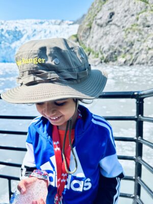 ANHAD'S UNIVERSE: Bubble Net feeding with Whales in Alaska - Image 6